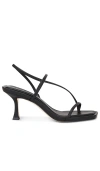 Steve Madden Lock Sandal In 黑色