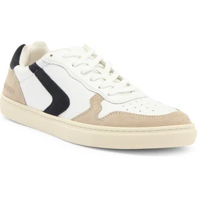 Steve Madden Low Top Sneaker
