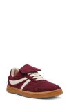 Steve Madden Madrid Low Top Sneaker In Burgundy