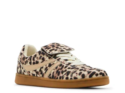 Steve Madden Madrid Sneaker In Brown