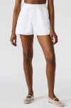 Steve Madden Malena Easy Pull-on Cotton Blend Shorts In White