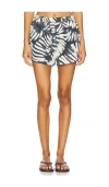 Steve Madden Marguerite Short