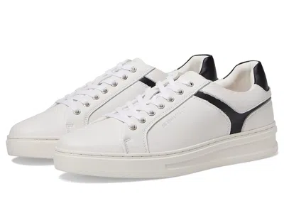 Steve Madden Mccord In White