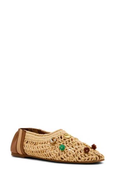 Steve Madden Meela Charm Flat In Brown
