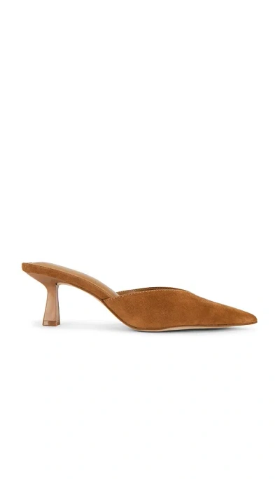 Steve Madden Mod Mule Pump In Chestnut Suede
