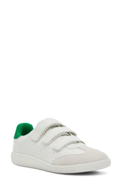 Steve Madden Momentum Sneaker In White/green