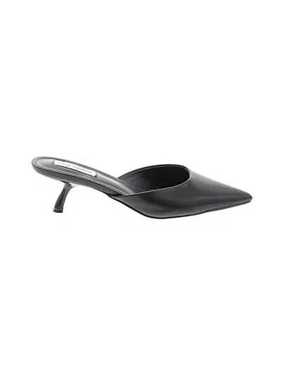 Pre-owned Steve Madden Mule/clog In Black
