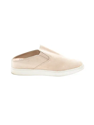 Pre-owned Steve Madden Mule/clog In Ivory