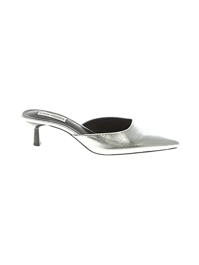 Pre-owned Steve Madden Mule/clog In Silver