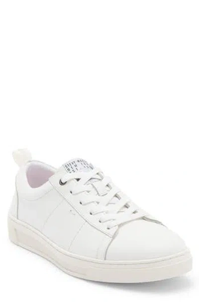 Steve Madden Nickai Sneaker In White