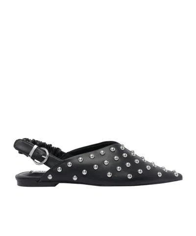 Steve Madden Pointed Toe Flats In Black