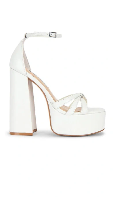 Steve Madden Retro Platform Heels In White