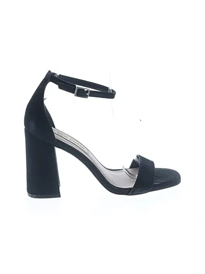 Pre-owned Steve Madden Sandals In Black