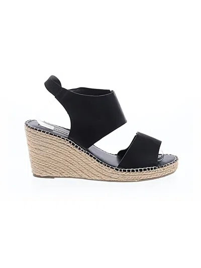 Pre-owned Steve Madden Sandals In Black