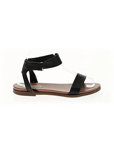 Pre-owned Steve Madden Sandals In Black