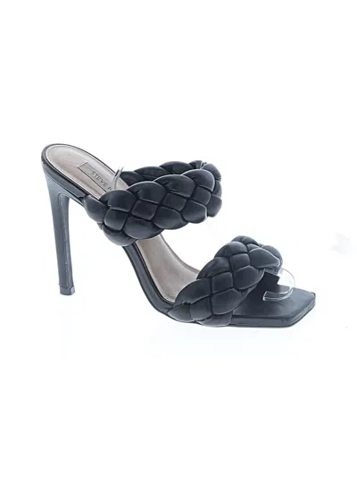 Pre-owned Steve Madden Sandals In Black