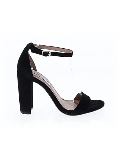 Pre-owned Steve Madden Sandals In Black