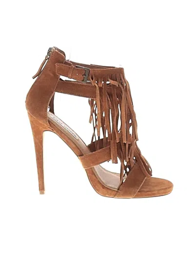 Pre-owned Steve Madden Sandals In Brown