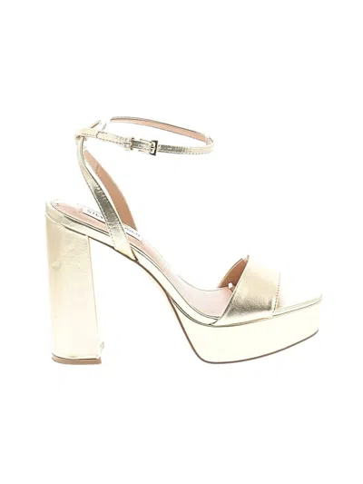 Pre-owned Steve Madden Sandals In Ivory