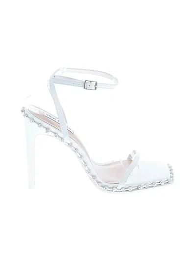 Pre-owned Steve Madden Sandals In White