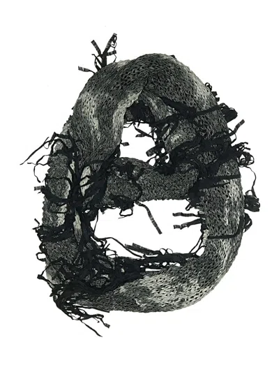 Pre-owned Steve Madden Scarf In Black