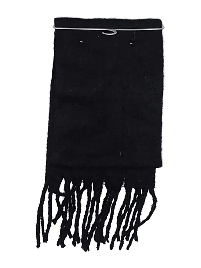 Pre-owned Steve Madden Scarf In Black