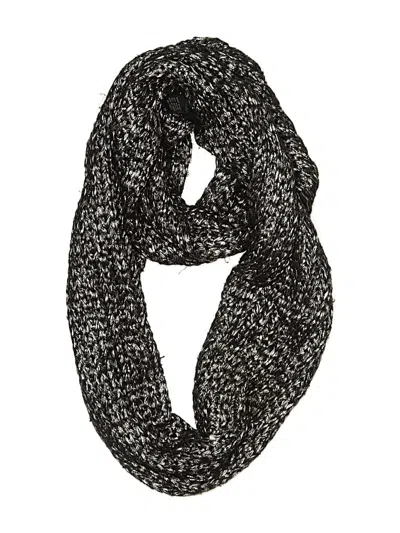Pre-owned Steve Madden Scarf In Black