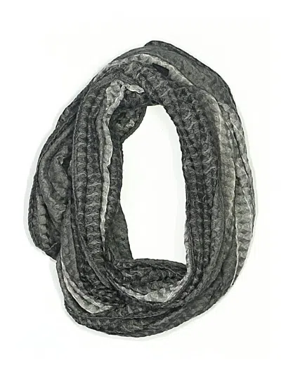 Pre-owned Steve Madden Scarf In Gray