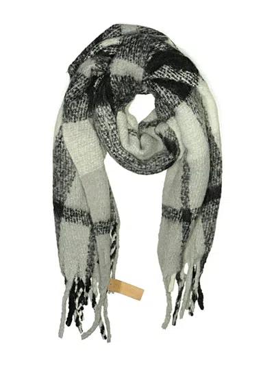 Pre-owned Steve Madden Scarf In Gray