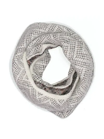Pre-owned Steve Madden Scarf In Gray