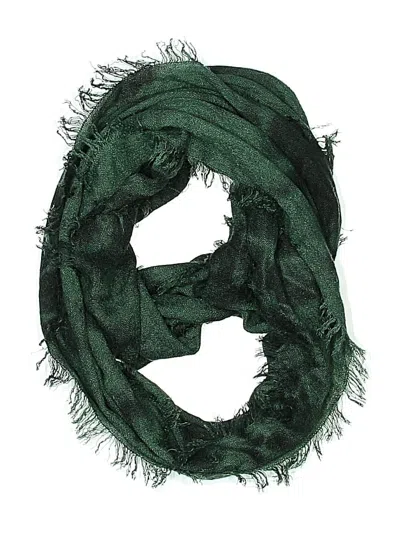 Pre-owned Steve Madden Scarf In Green