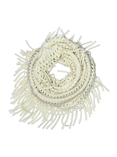 Pre-owned Steve Madden Scarf In Ivory