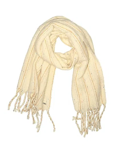 Pre-owned Steve Madden Scarf In Ivory