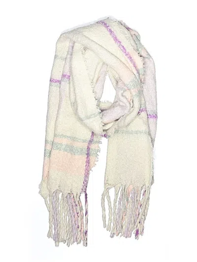 Pre-owned Steve Madden Scarf In Ivory