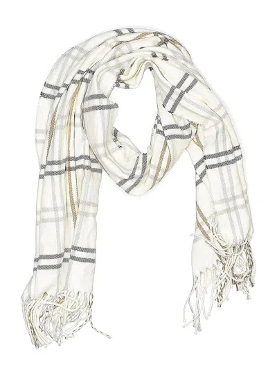 Pre-owned Steve Madden Scarf In White