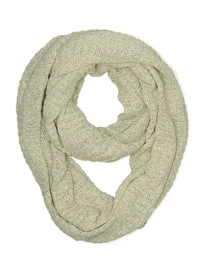 Pre-owned Steve Madden Scarf In White