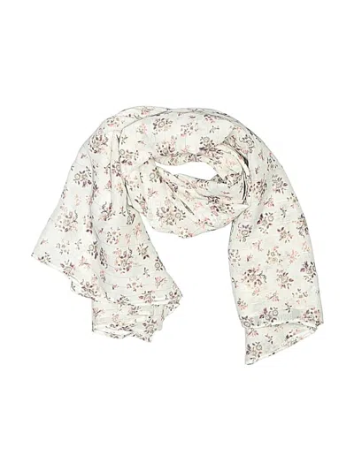 Pre-owned Steve Madden Scarf In White