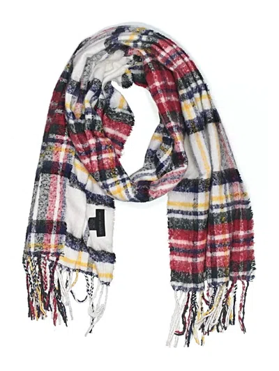 Pre-owned Steve Madden Scarf In White