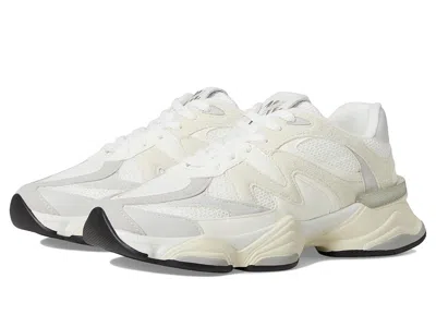 Steve Madden Sebi In White