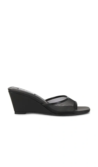 Steve Madden Seleste Sandal In Black