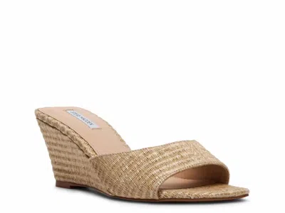 Steve Madden Seleste Sandal In Gold
