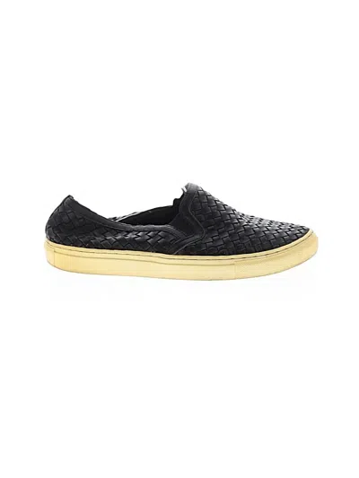 Pre-owned Steve Madden Sneakers In Black