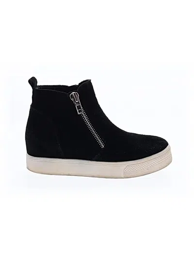 Pre-owned Steve Madden Sneakers In Black
