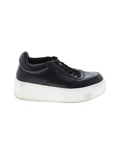 Pre-owned Steve Madden Sneakers In Black