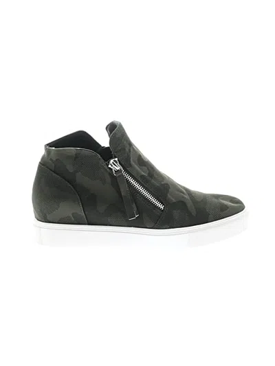 Pre-owned Steve Madden Sneakers In Green