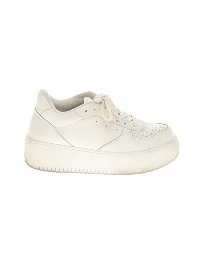 Pre-owned Steve Madden Sneakers In White
