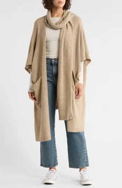 Steve Madden Topper With Scarf In Brown