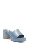 Steve Madden Troyye Platform Sandal In Blue
