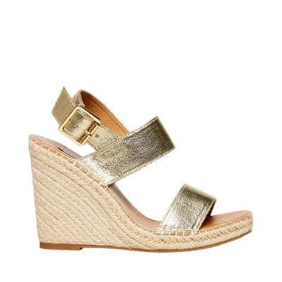 Steve Madden Uri Wedge Sandal Gold Leather Uri01s1-988 Women's