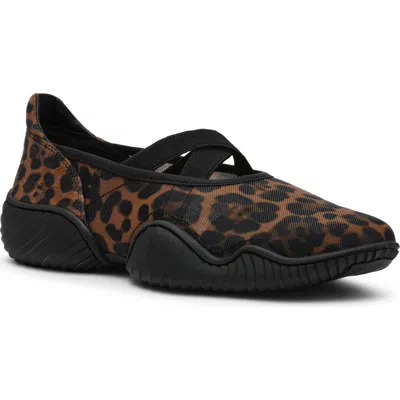 Steve Madden Vador Mesh Sneaker